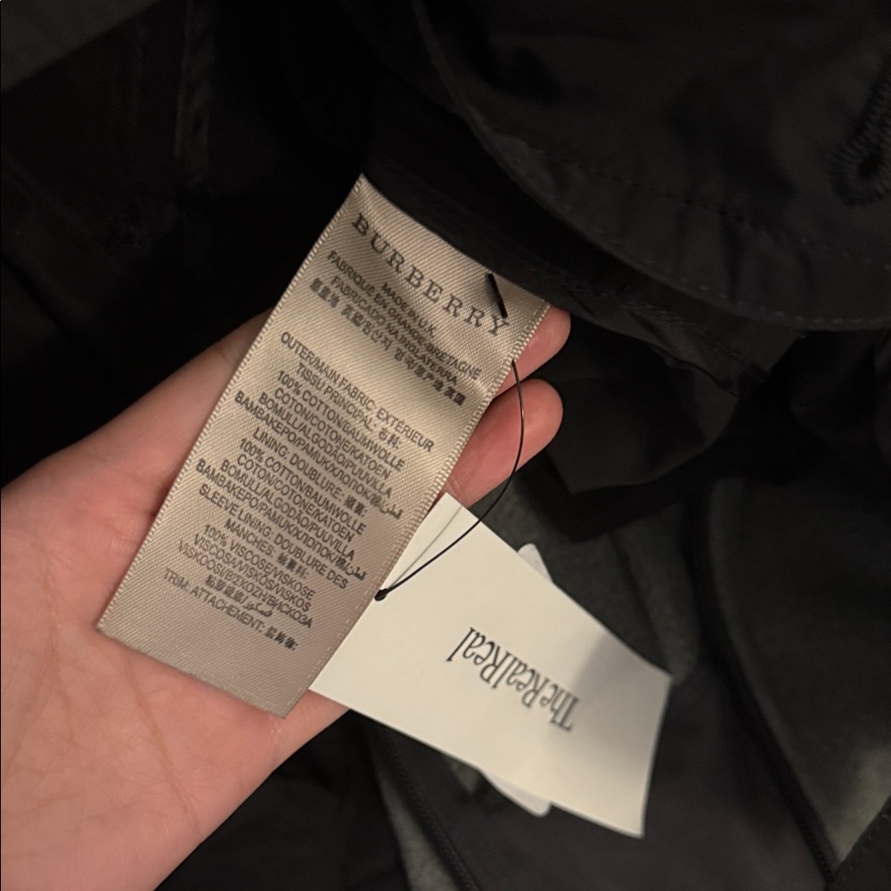 Burberry Black Double-Breasted Trench Coat with Belt - Picture 4 of 4